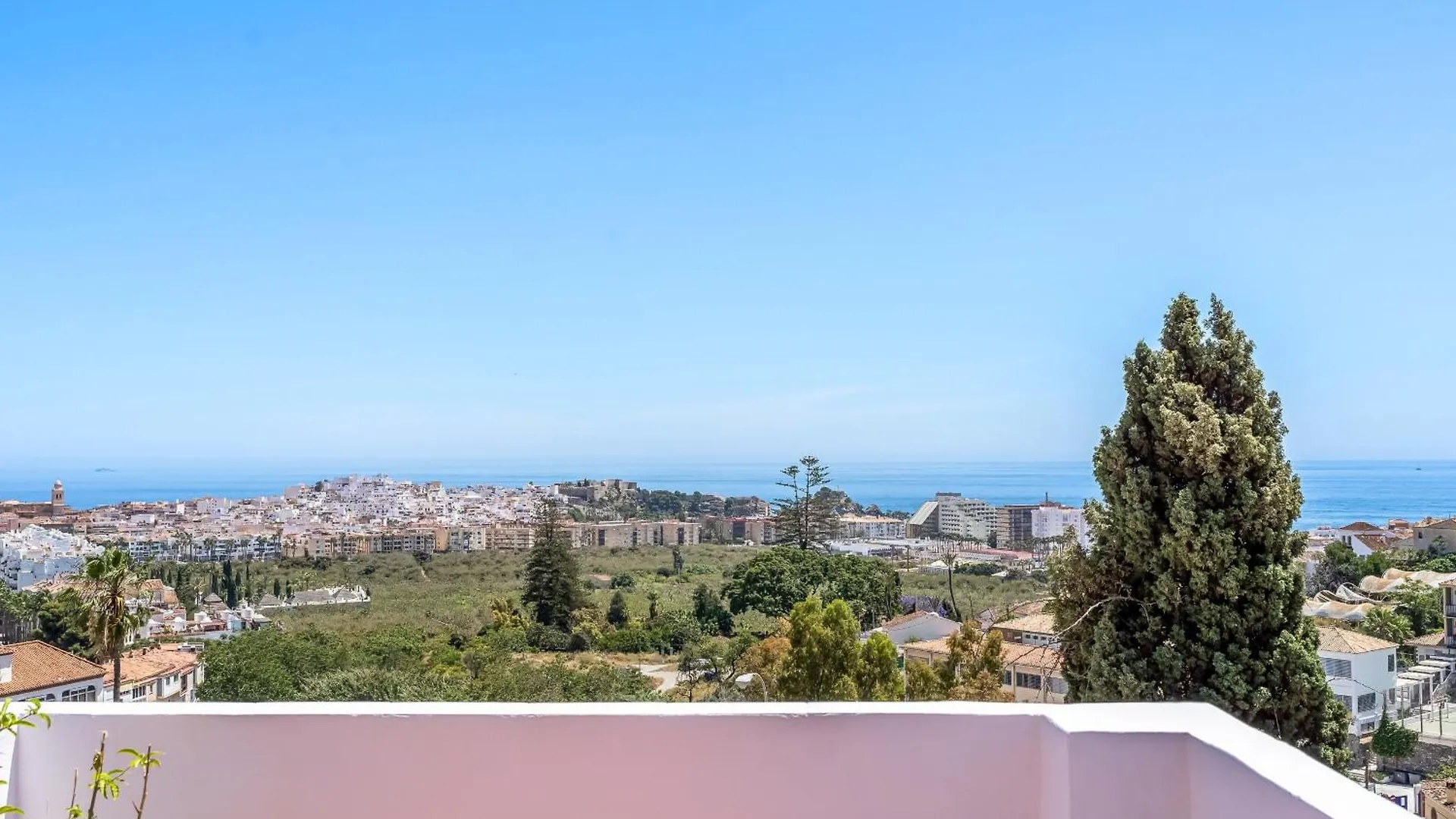 Almuñécar Modern Flat With Big Terrace And Magical View 아파트